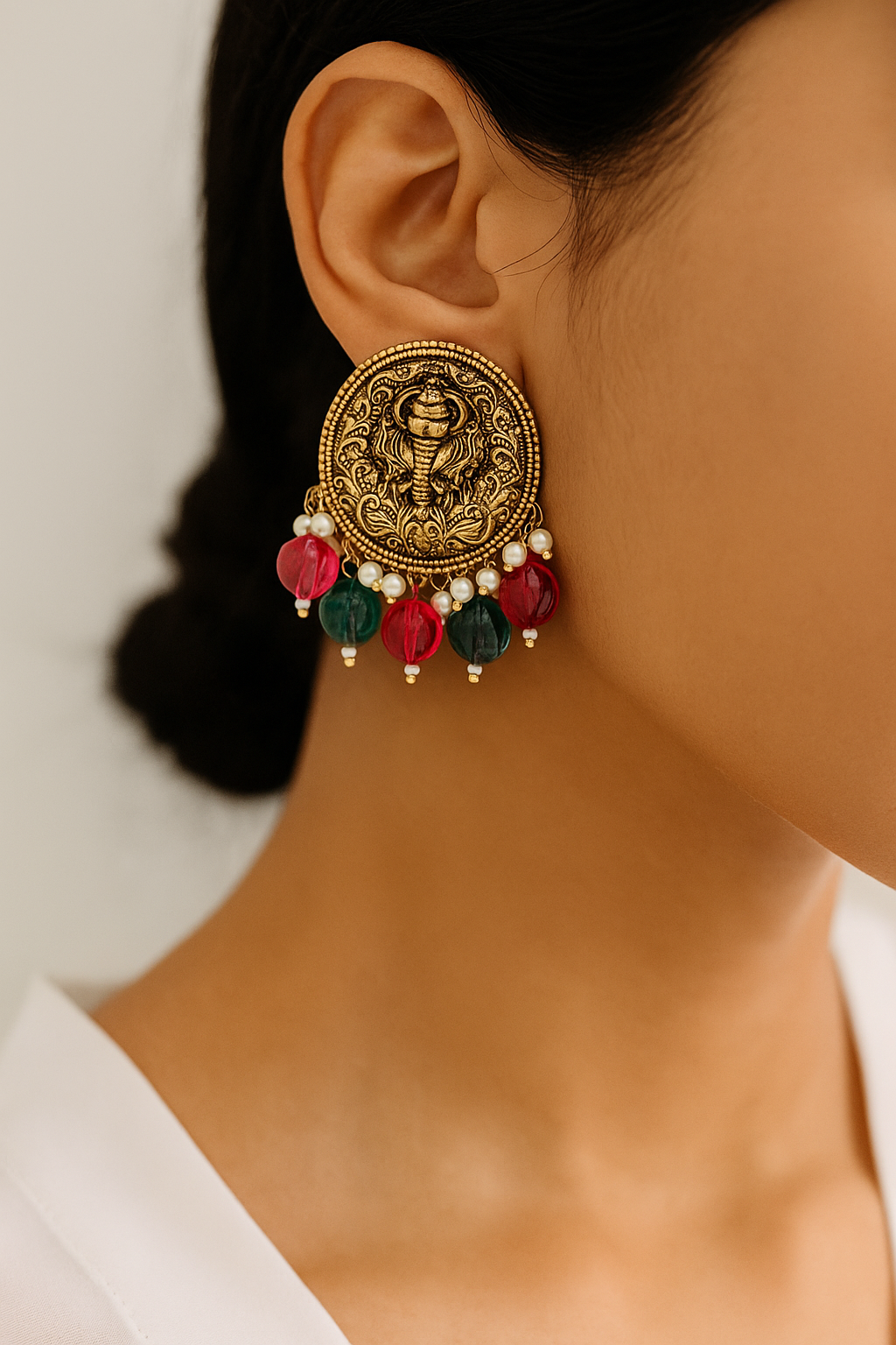 Antique Conch Design Earrings with Red & Green Beads